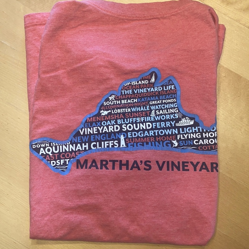 Vineyard vines Martha’s Vineyard Tee
